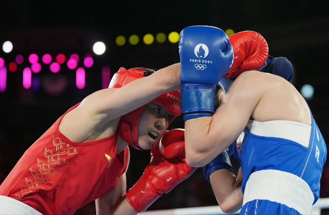 半岛体育网球-巴拿马拳击队喜迎胜利现场爆棚