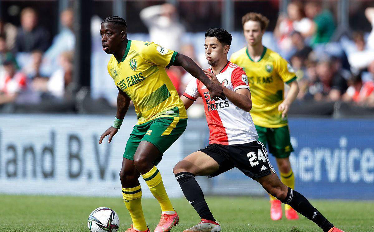 半岛体育官网-拉齐奥逆转胜，赢得四连胜势不可挡