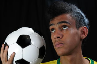 半岛体育平台官网-塔斯马尼亚联新援适应良好，世俱杯表现备受期待